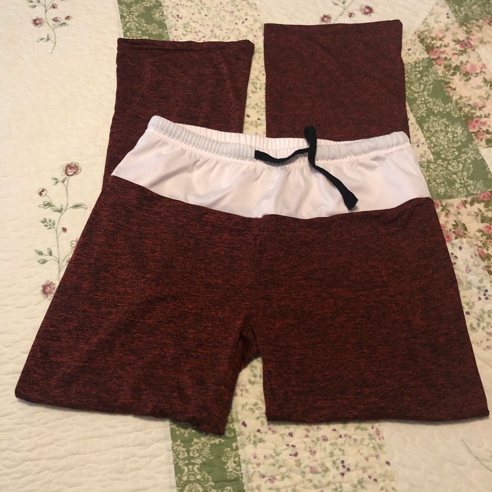 Maternity yoga pants
